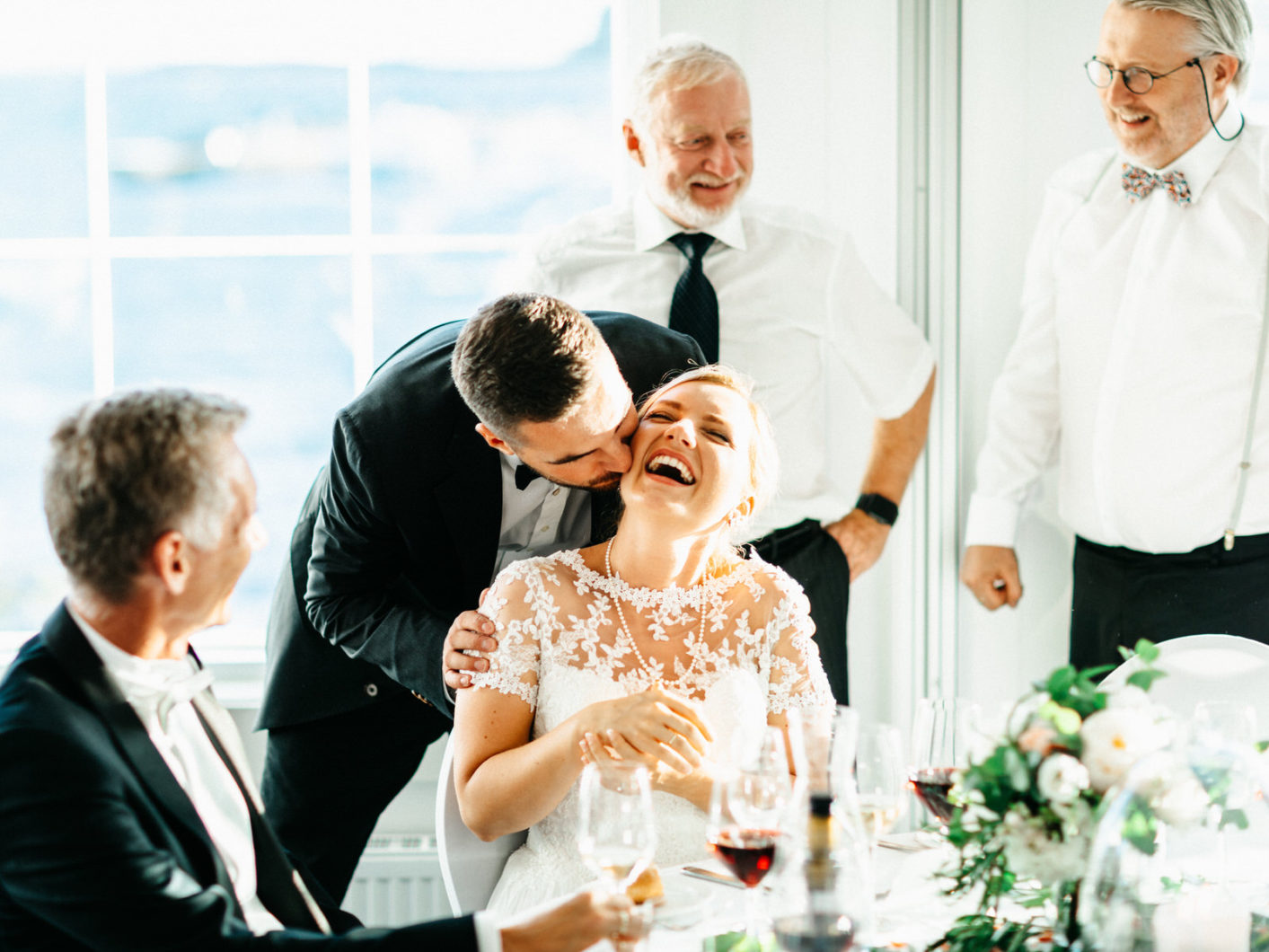 Fotograf-Eline-Jacobine-Bryllup-Støtvig-hotell-Larkollen-Rygge-Wedding-Norway-Eucalyptus-blomster-first-look-beach-wedding-101